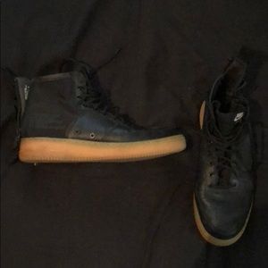 Men’s Nike Air Force One size 12 with zipper